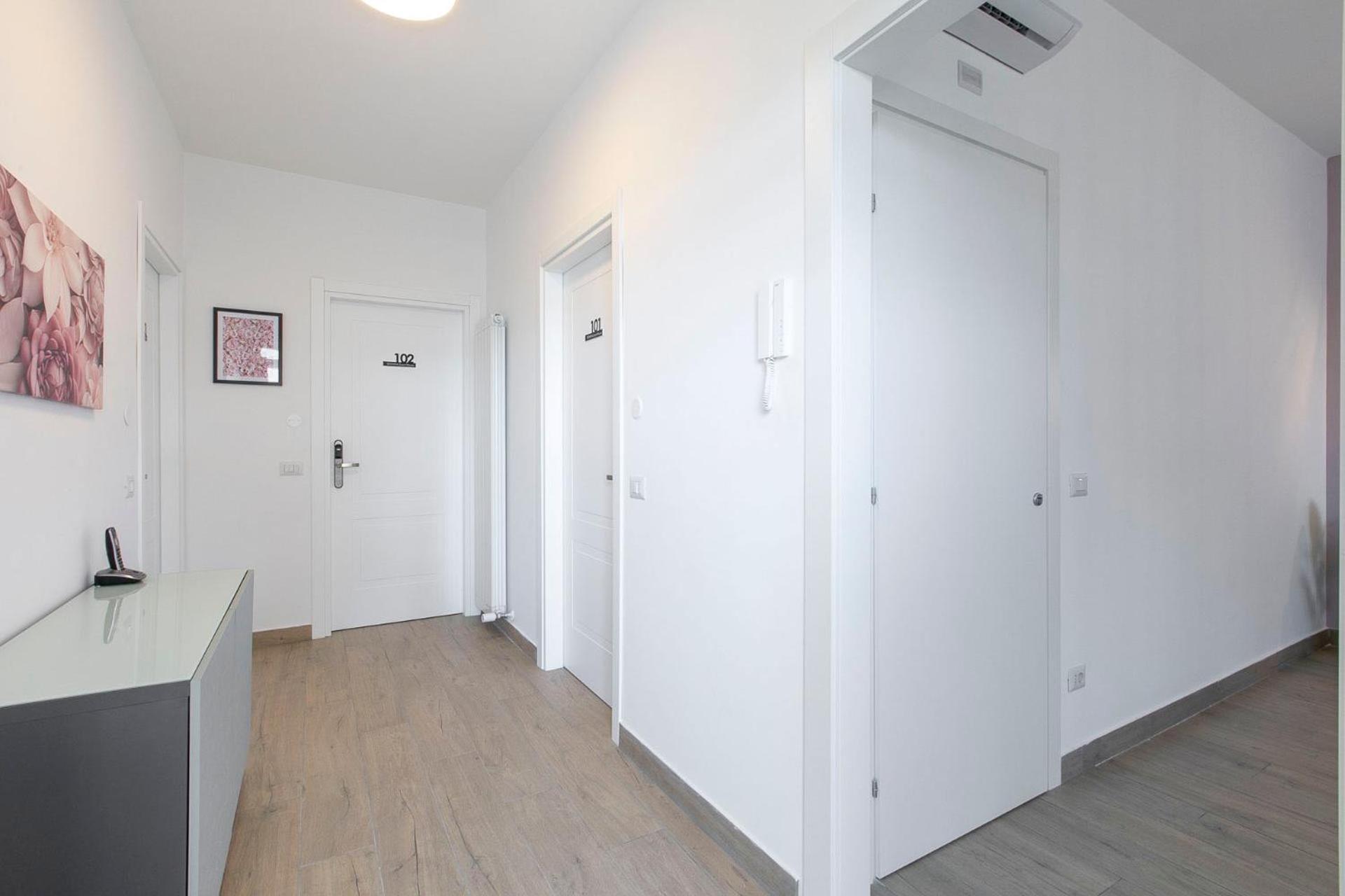 Domina Guest House 피우미치노 외부 사진